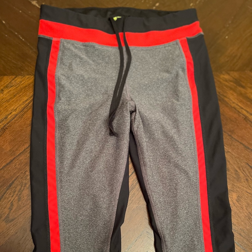 Full length M athletic leggings, JCPenney, never worn.